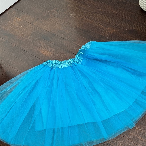 Other - Vibrant Blue Tulle Skirt adult preowned